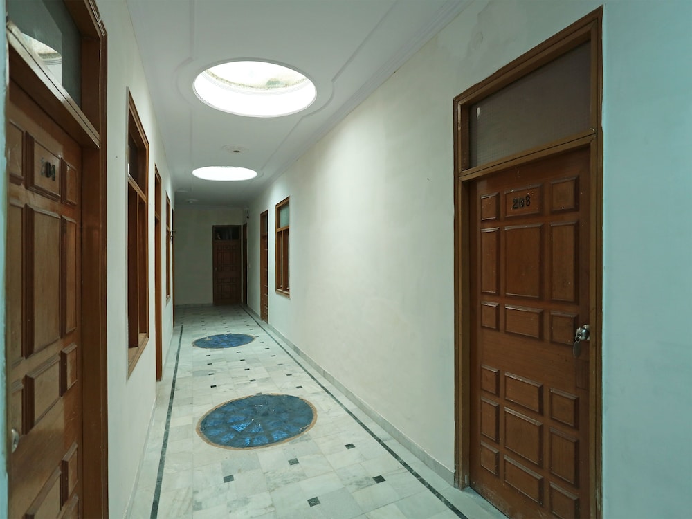 Hotel Maharana Palace