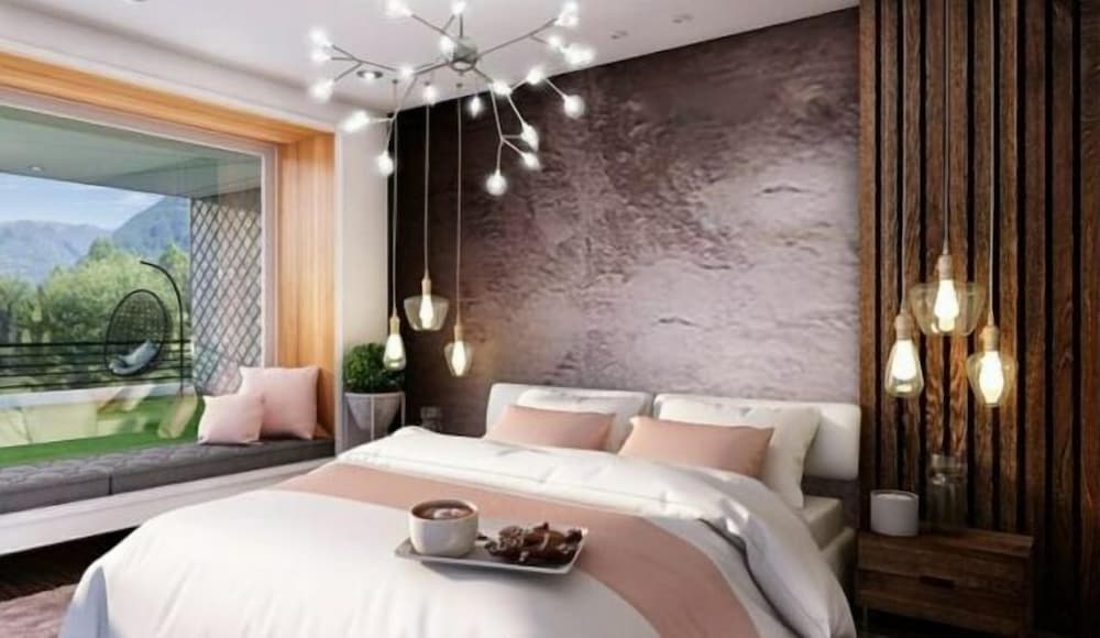 NatureVilas Sarovar Portico 