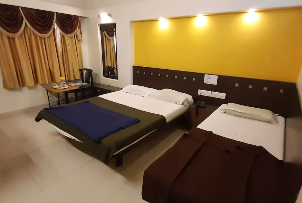 PRESTIGE RESIDENCY