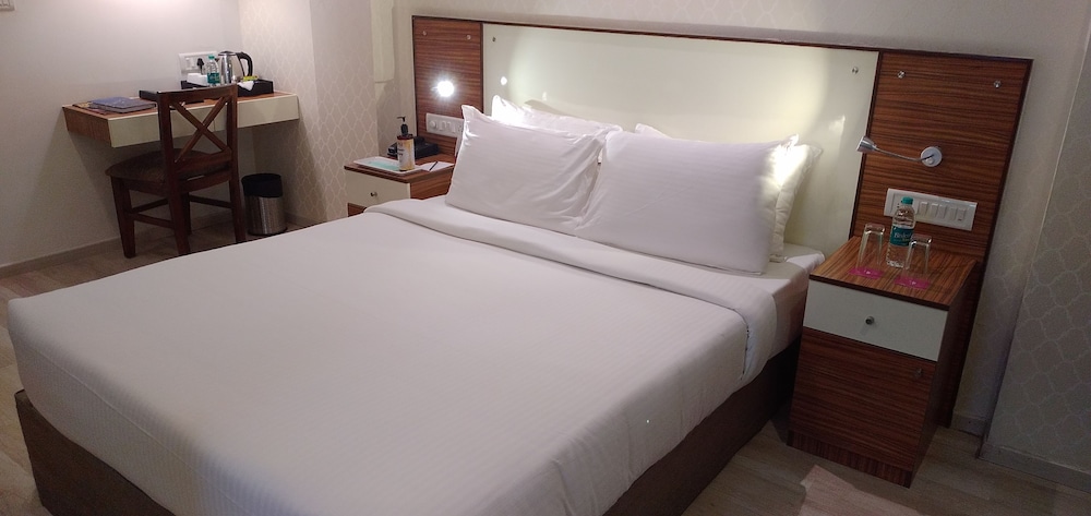 Regenta Inn Indiranagar Bangalore