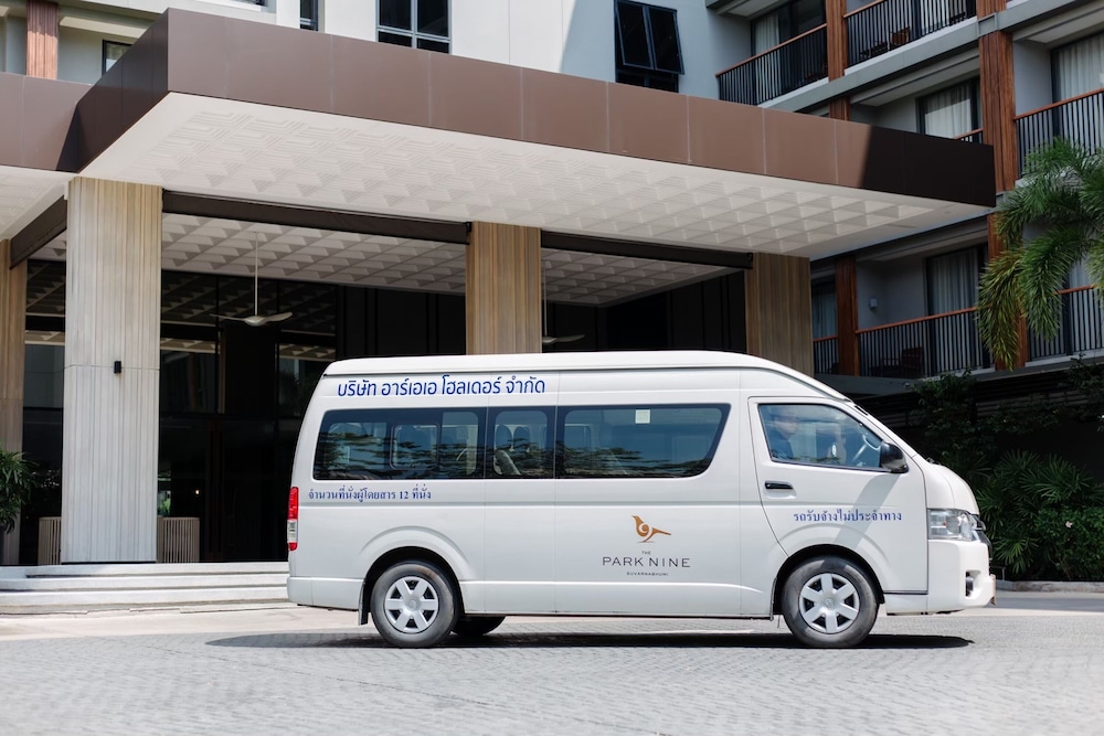 The Park Nine Hotel Suvarnabhumi - Free BKK Airport Shuttle.