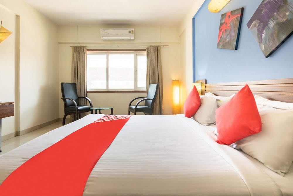 Oyo 14972 Hotel Ekaa
