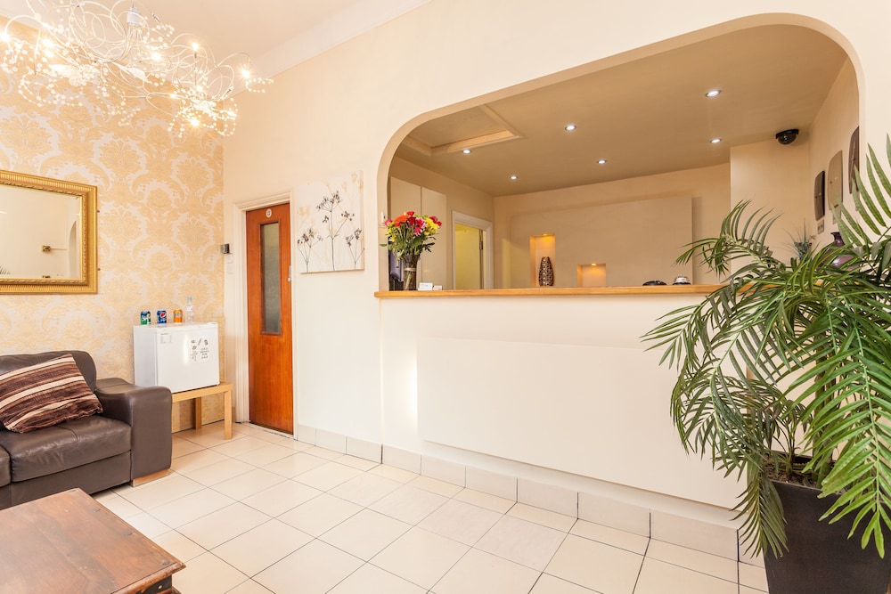 Roseview Alexandra Palace Hotel