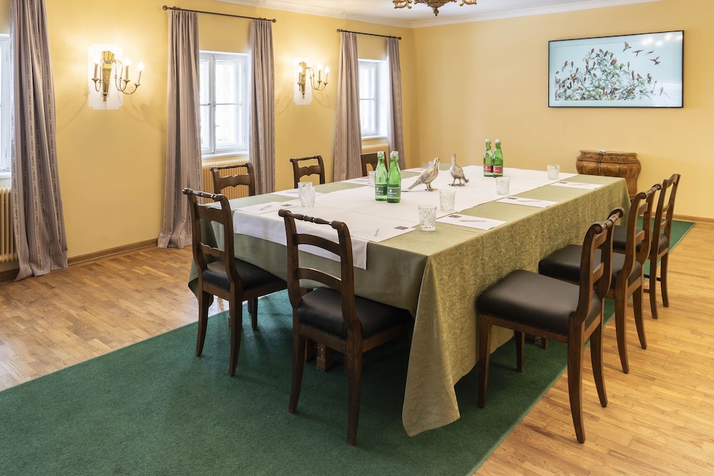 Der Schlosswirt zu Anif - Biedermeier-Hotel und Restaurant