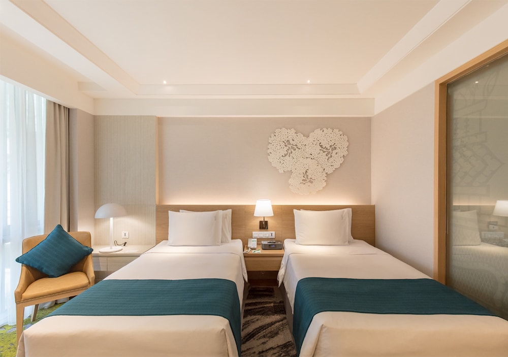 Holiday Inn Bangkok By IHG