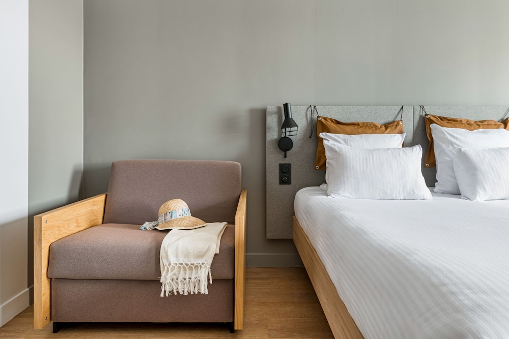 Moxy Annecy