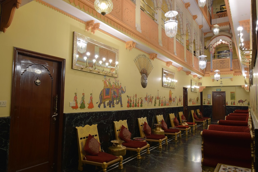 Umaid Mahal - A Heritage Style Boutique Hotel