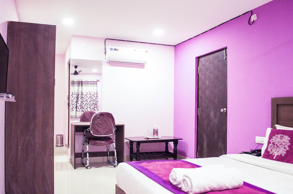 Capital O 5683 SS Suites