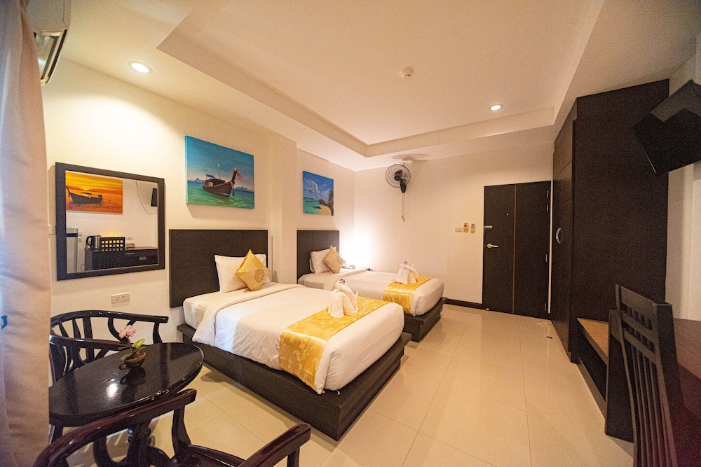 Patong Voyage Place