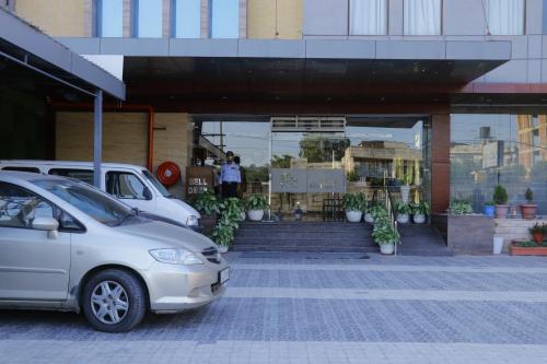 Hotel SC Residency