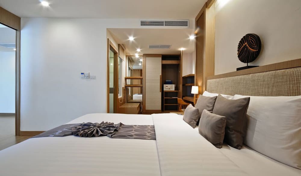 ASHLEE Plaza Patong Hotel & Spa