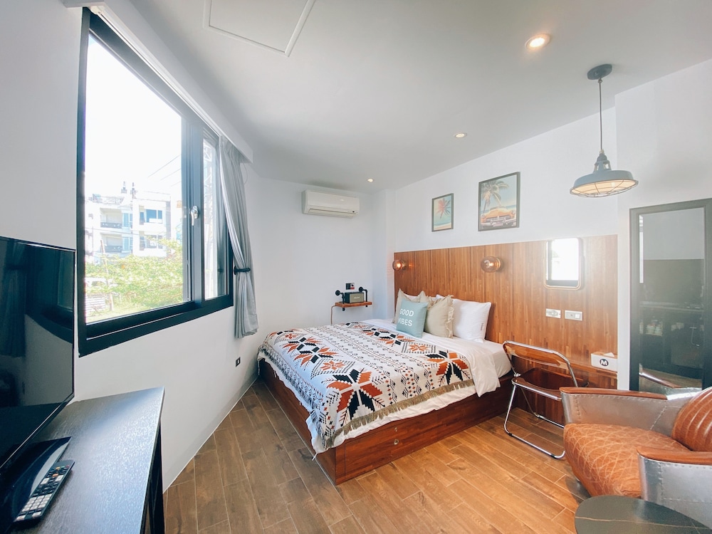 Minimi Inn - SailRock Beach House