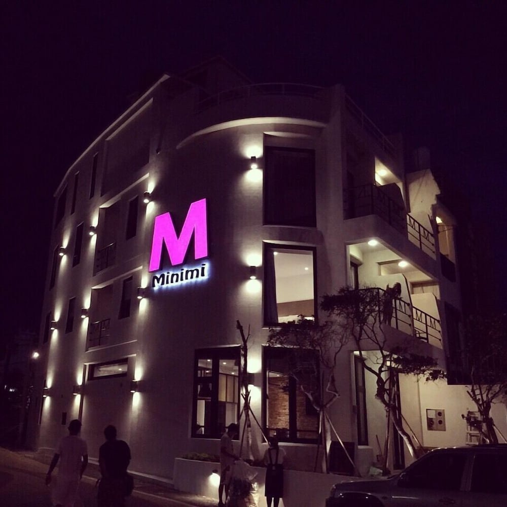 Minimi Inn - SailRock Beach House