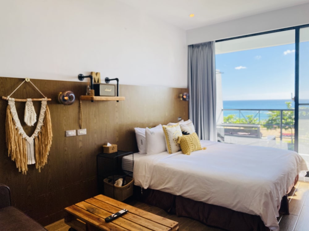 Minimi Inn - SailRock Beach House