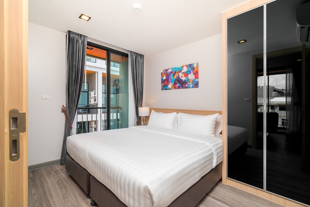 Grand Kata VIP - Kata Beach