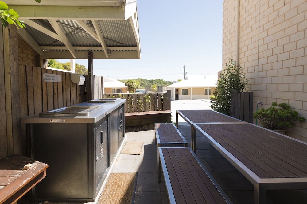 Port Campbell Parkview Motel & Apartments