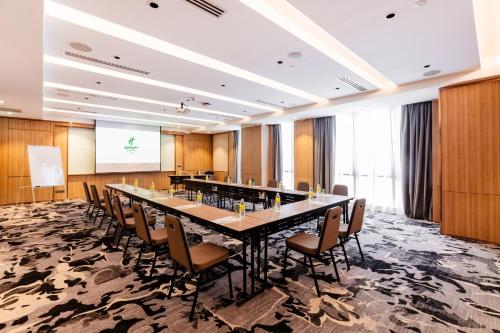 Holiday Inn Sepang Airport by IHG