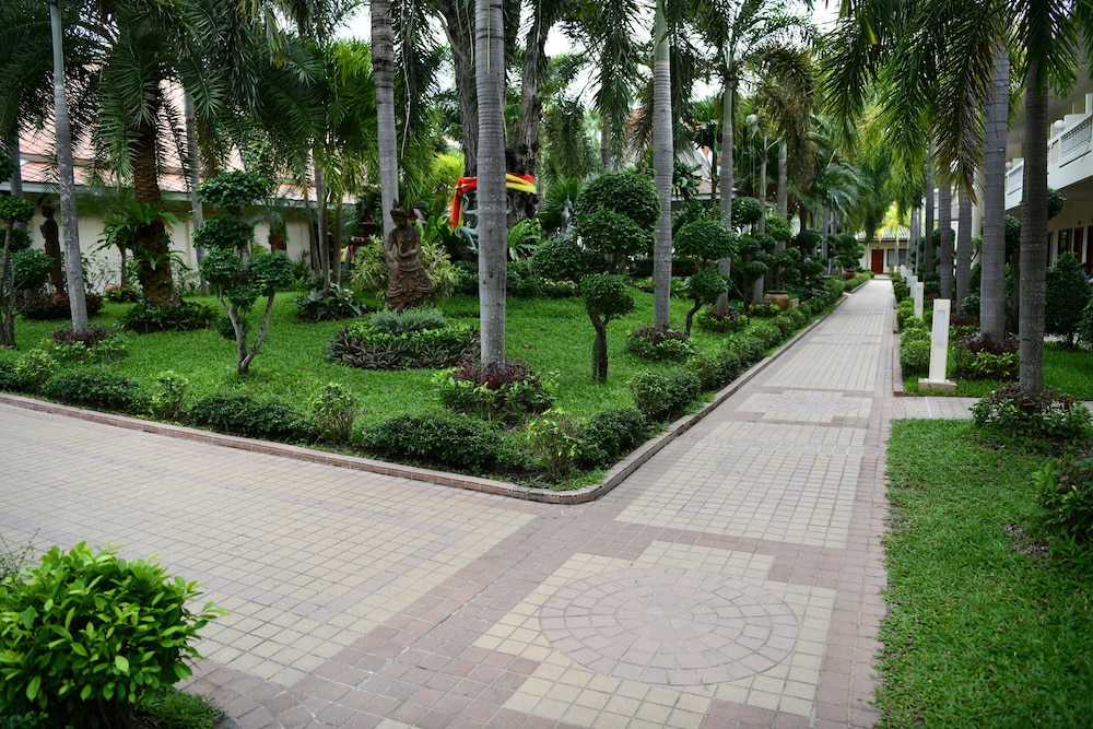 Thai Garden Resort
