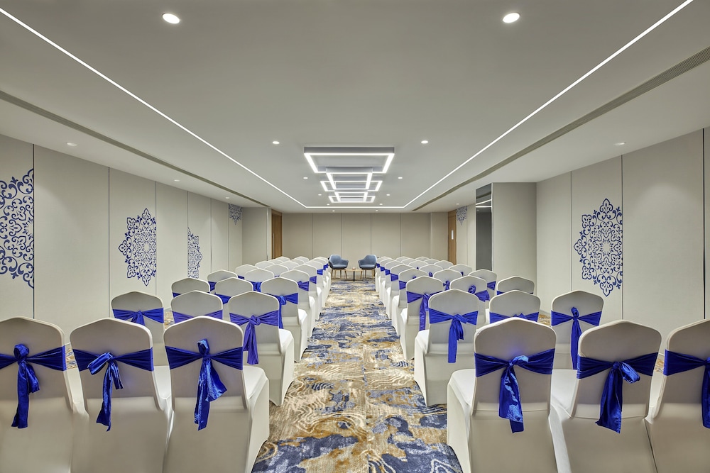 Holiday Inn Express Bengaluru Bommasandra