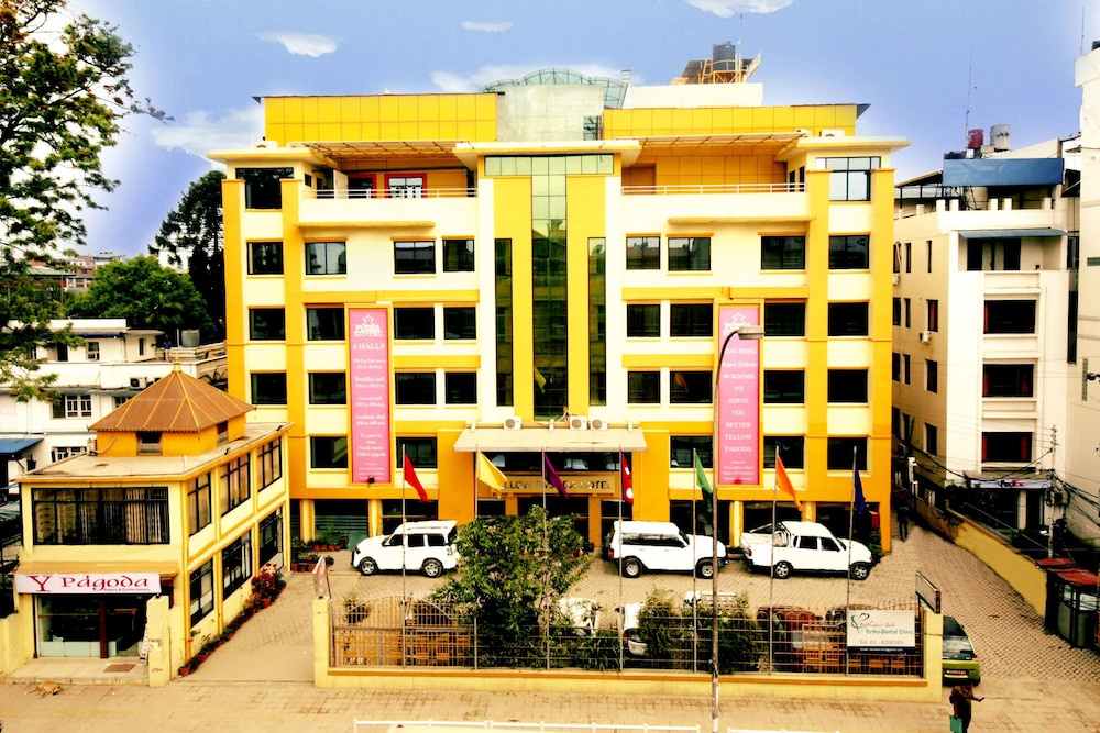 Yellow Pagoda Hotel