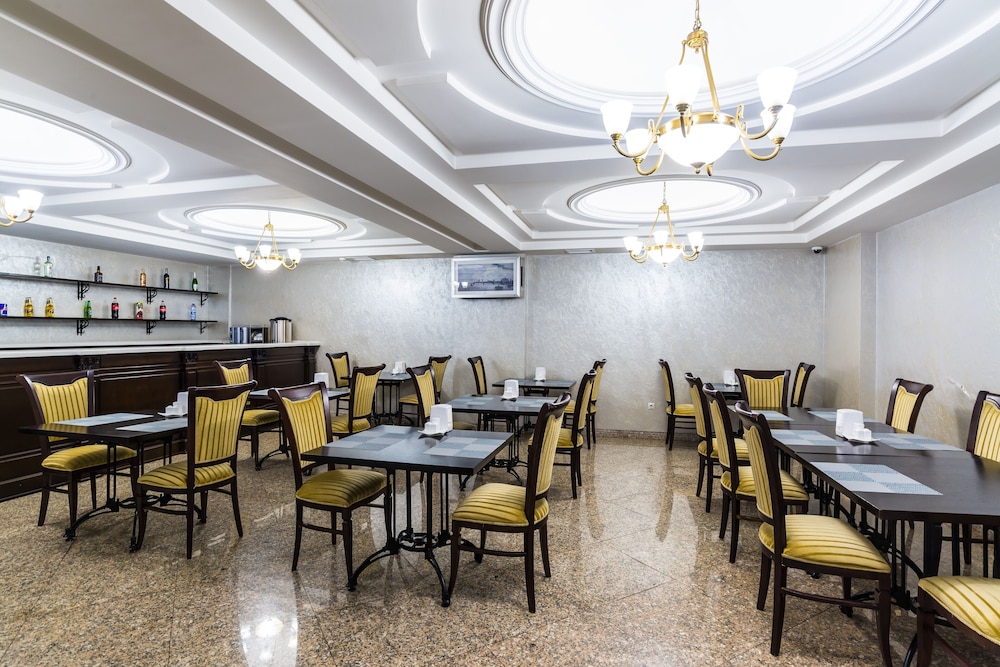 Royal Park Hotel Almaty