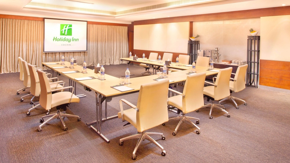 Holiday Inn Cochin, an IHG Hotel