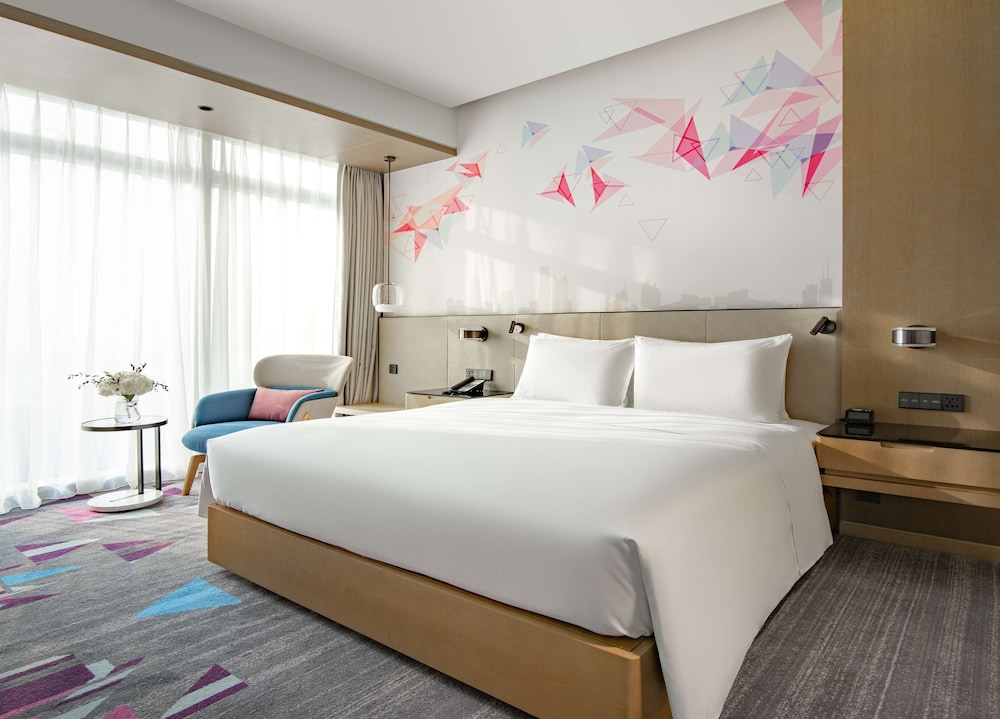 Hilton Garden Inn Shenzhen World Exhibition & Convention Center