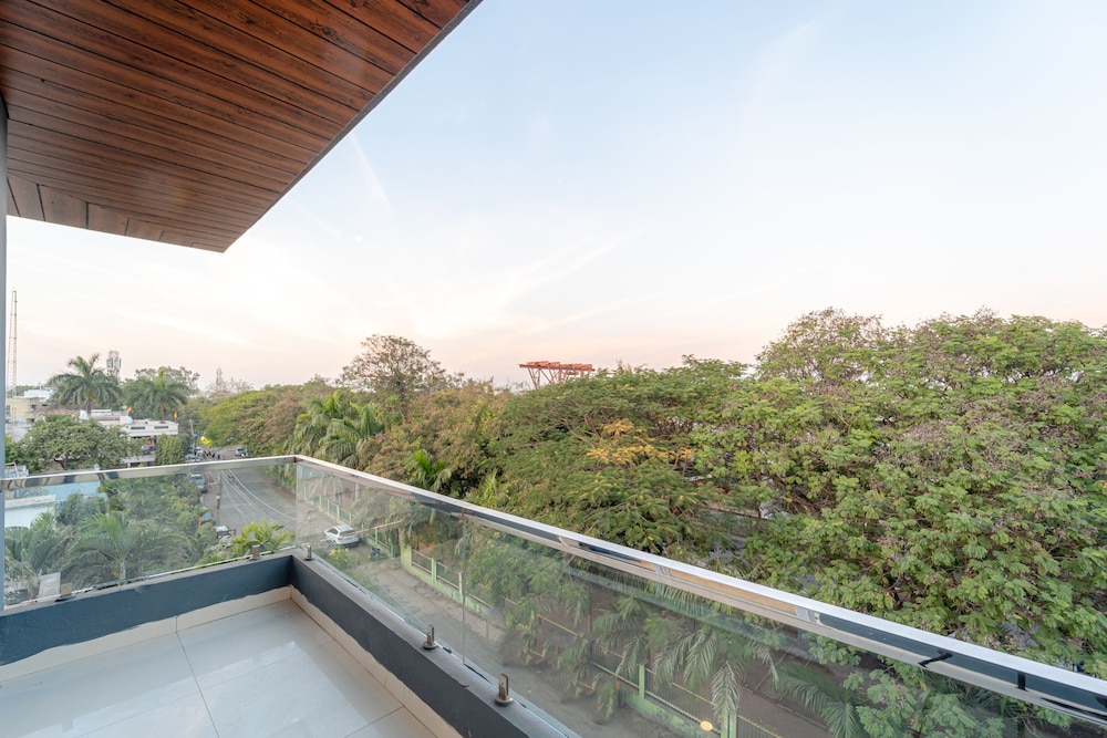 Treebo Pure Earth Stay, Vijay Nagar