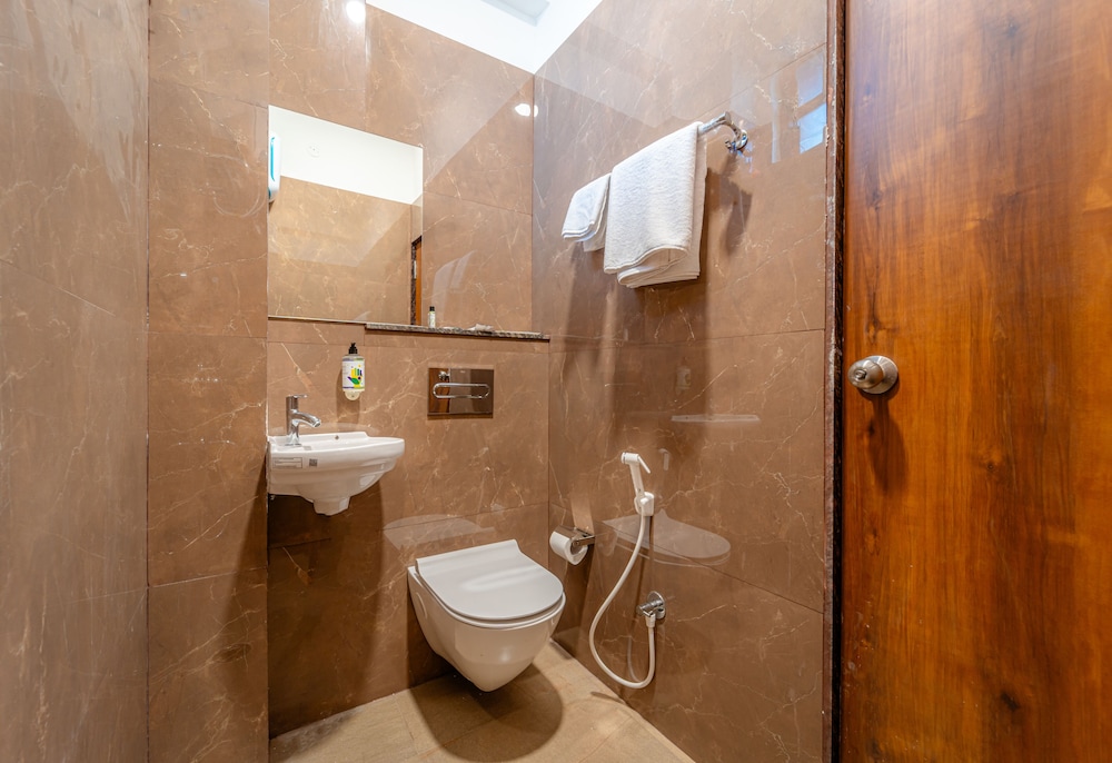 Treebo Pure Earth Stay, Vijay Nagar