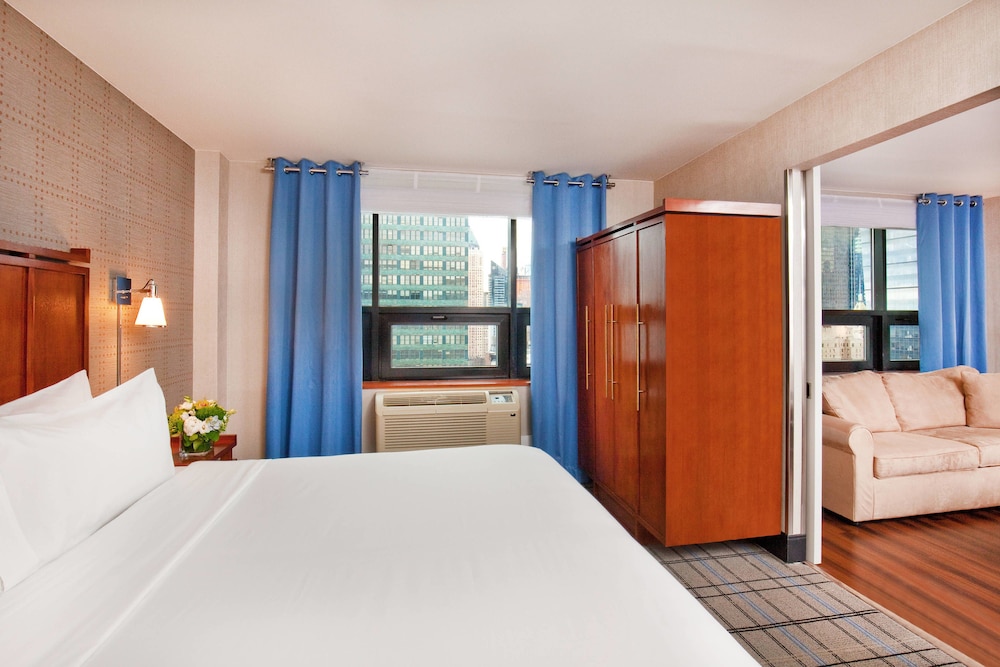 Four Points by Sheraton Midtown-Times Square
