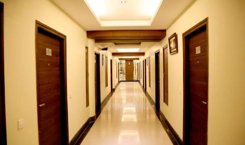 Hotel Paras
