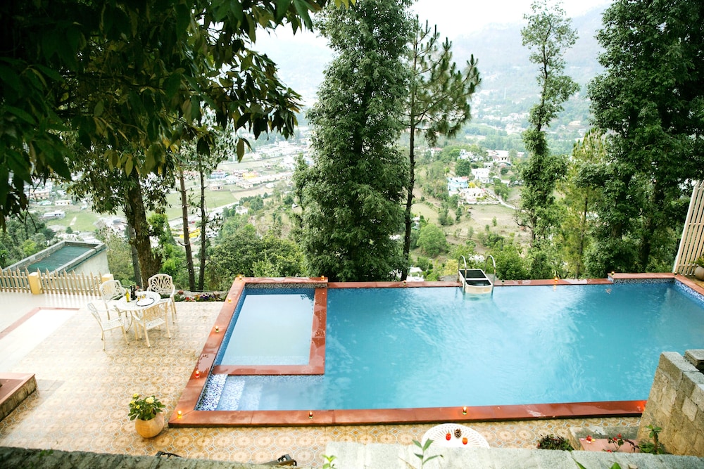 The Fern Hill Side Resort, Bhimtal
