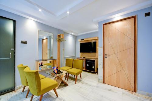 Hotel Cottage Yes Please @ New Delhi railway station