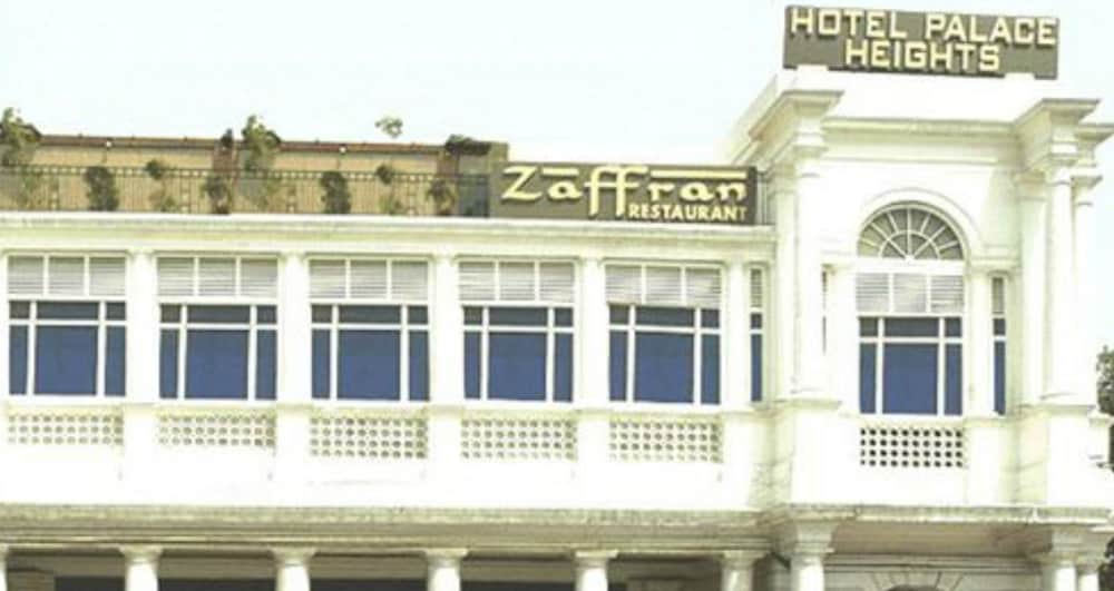 Hotel Palace Heights
