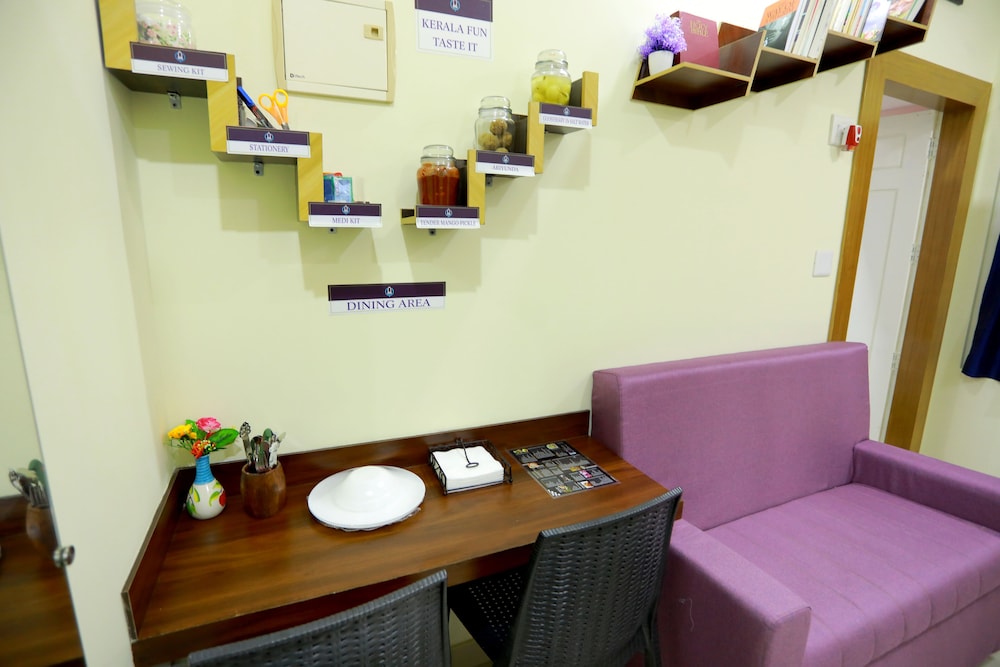 Base9 Airport Hotel