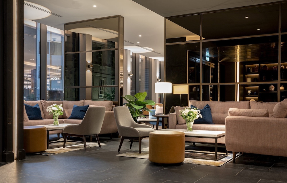 voco Edinburgh-Haymarket by IHG
