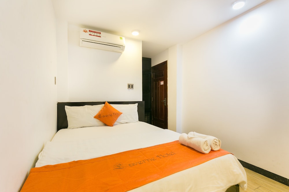 RedDoorz Plus near Ba Chieu Local Market