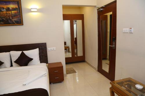 HOTEL SKML GRAND