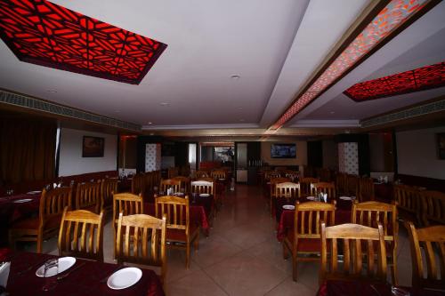 HOTEL SKML GRAND