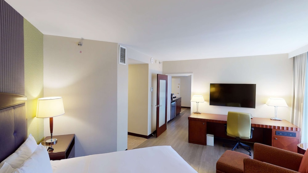 Hilton Charlotte Uptown