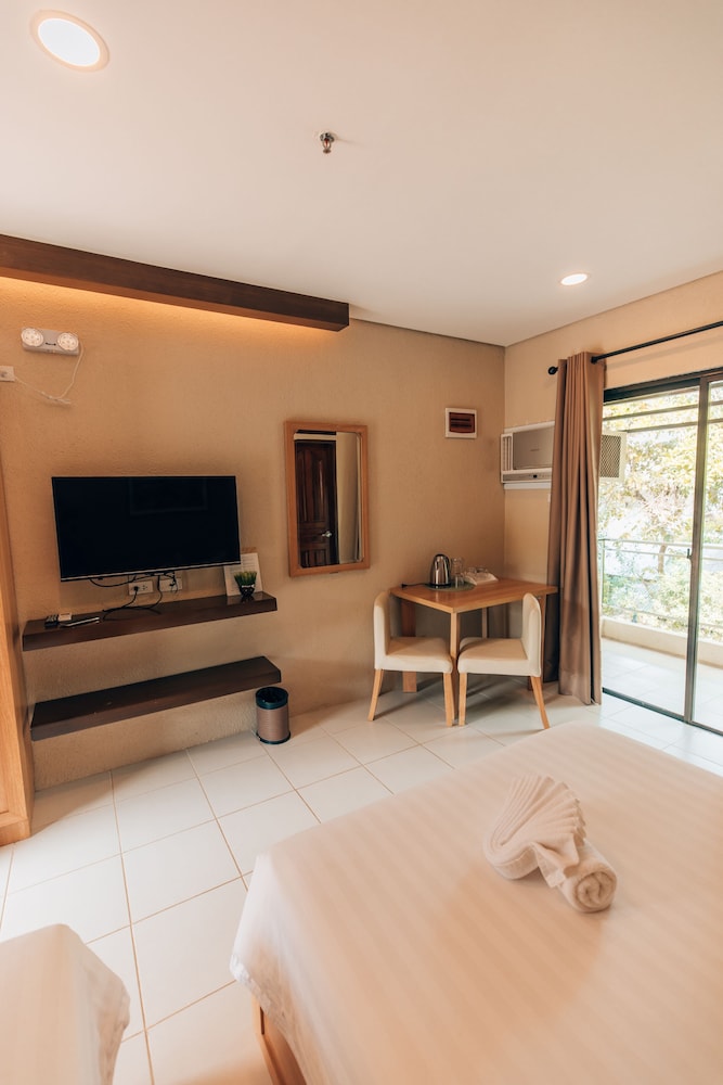 Pearl Vista De Coron Resort Hotel