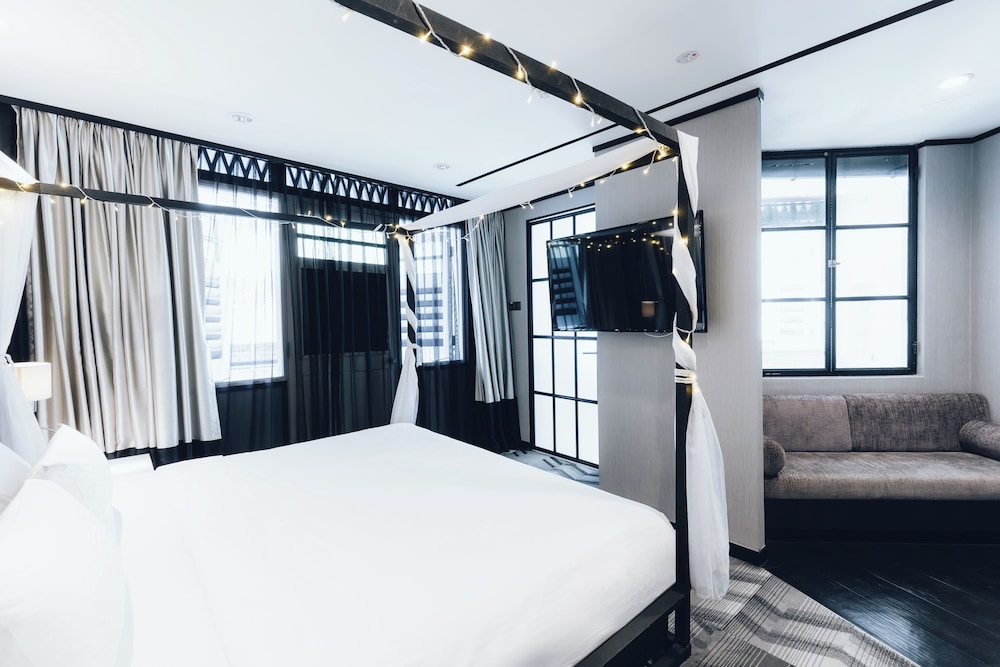 Hotel NuVe Urbane
