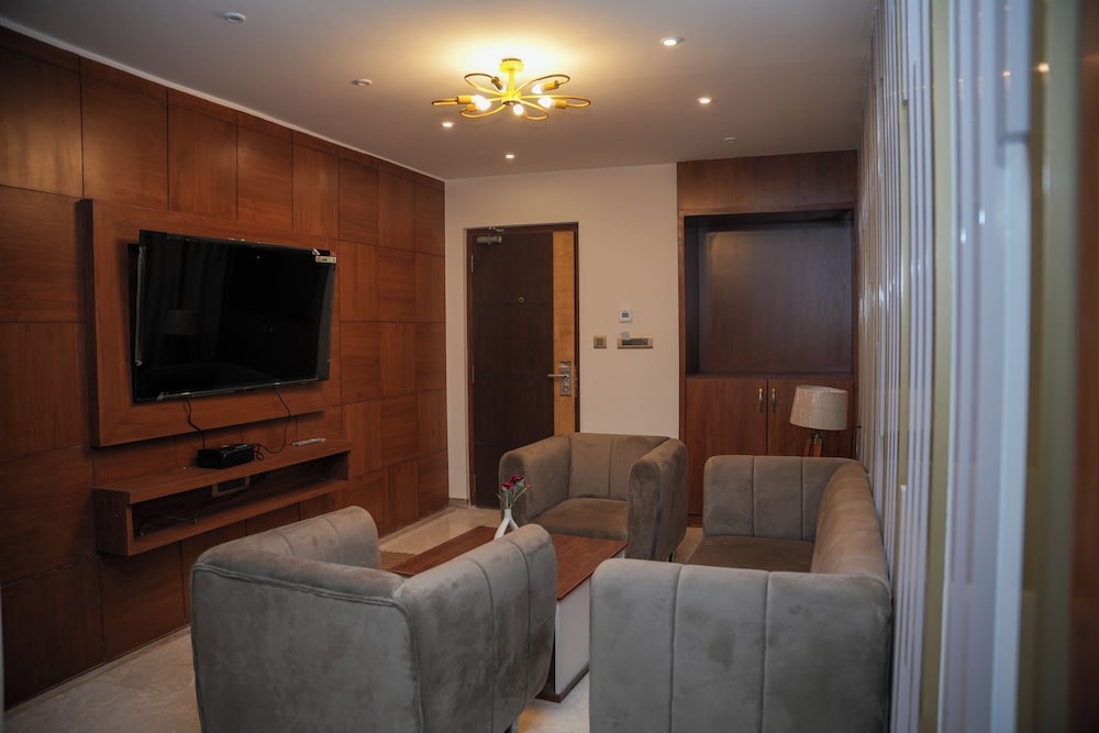 The Ontime Hotel