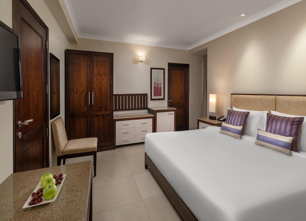 Sarovar Portico  Surajkund Faridabad
