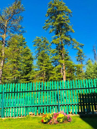 Hotel Gulmarg House