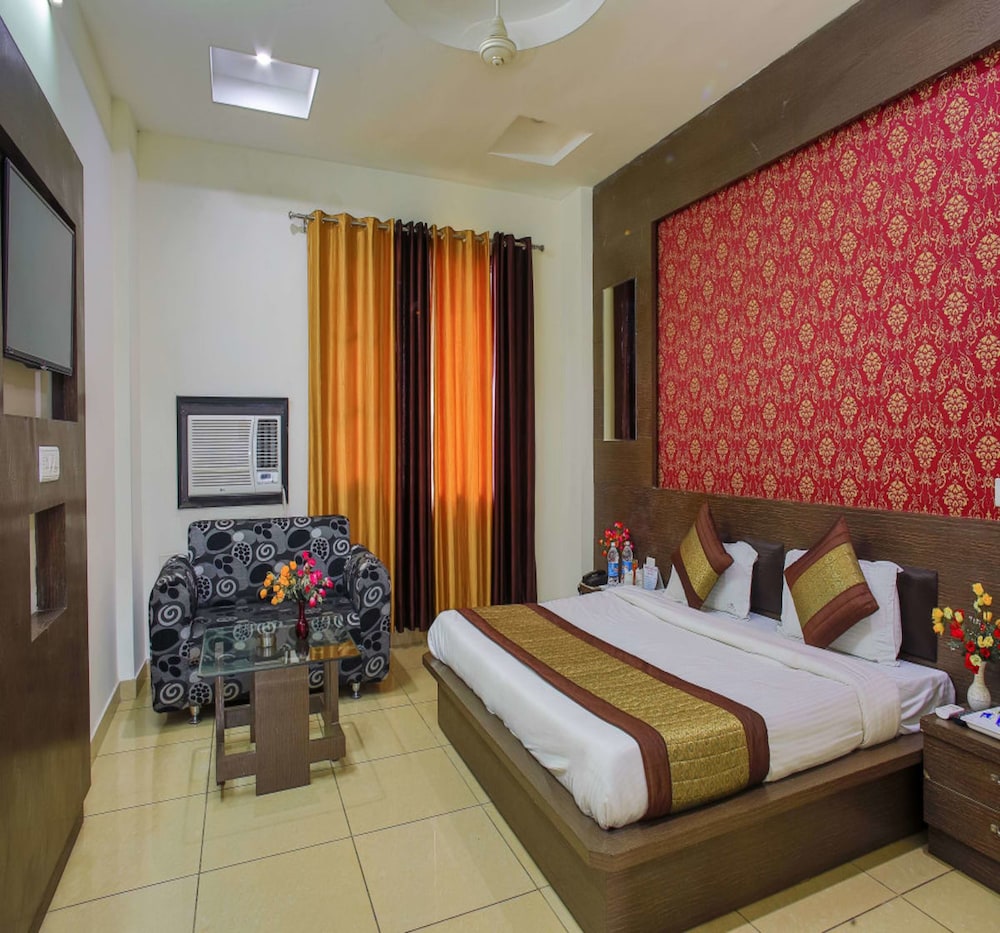 Hotel Maa Gayatri India