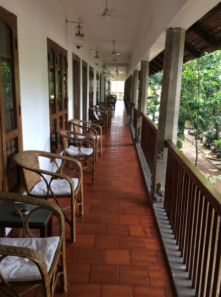 Fort House  Hotel
