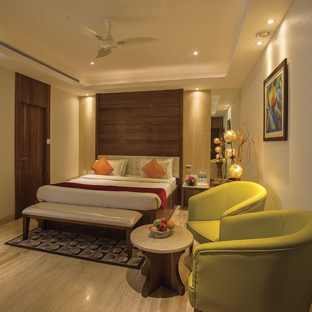 Regenta Inn Embassy