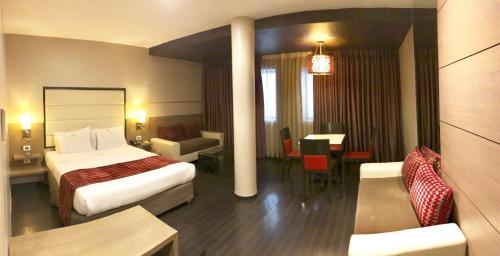 Hotel Landmark Annexe