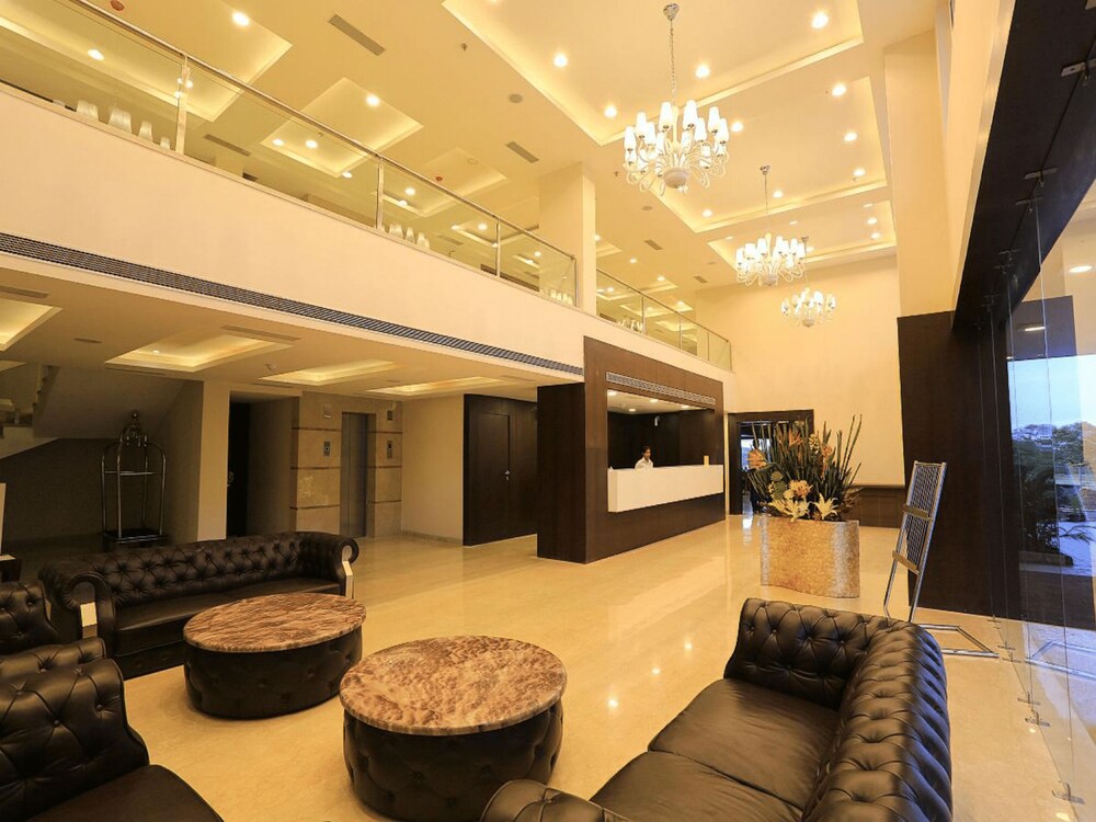 Nandan Kanan Hotel & Resort